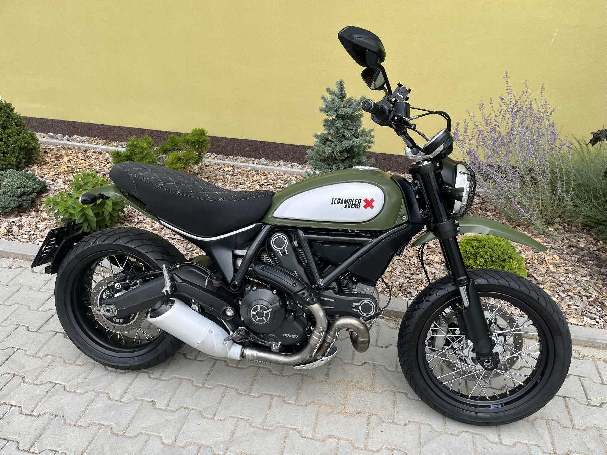 Ducati Scrambler 800 Urban Enduro