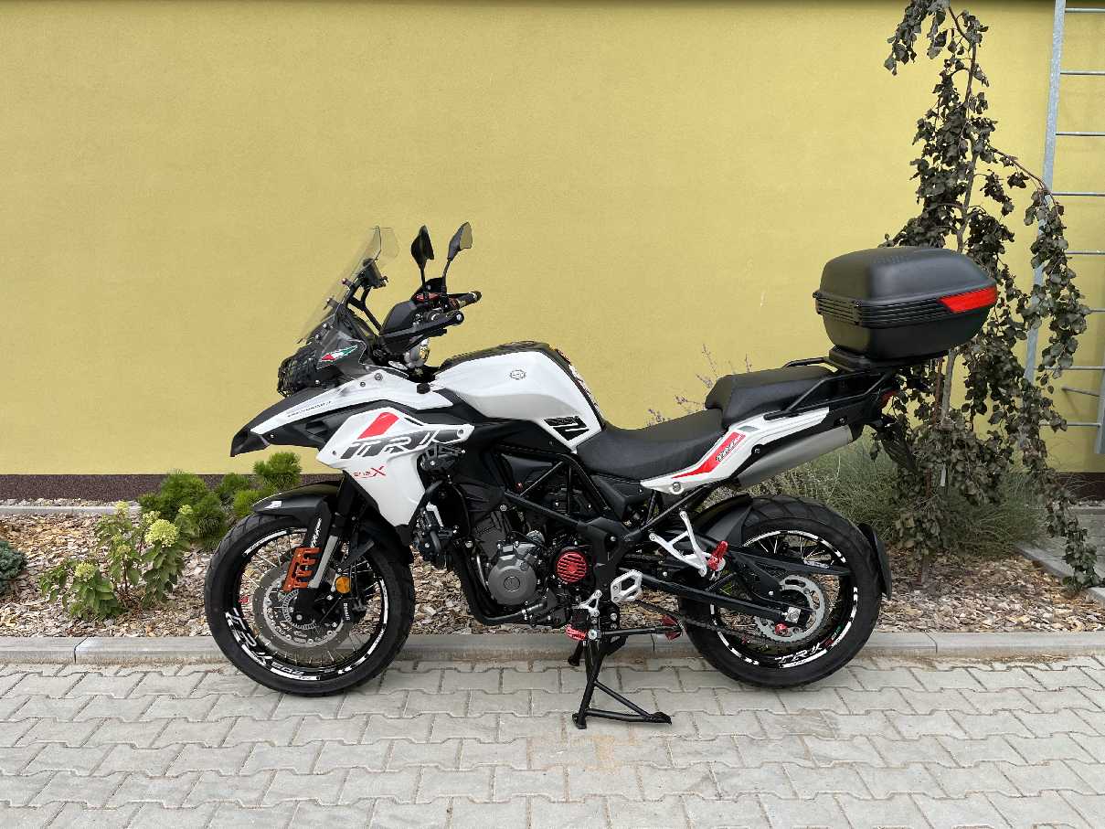 Benelli TRK 502 X