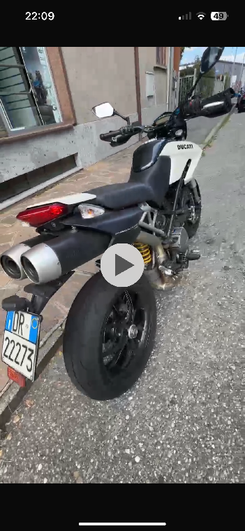 Ducati Hypermotard 796