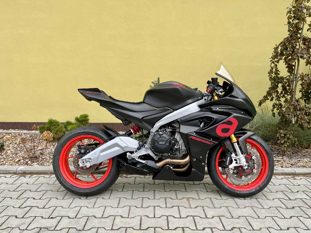 Aprilia RS 660