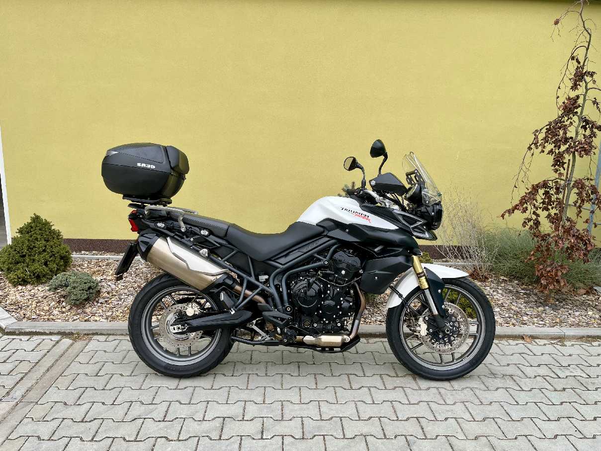 Triumph Tiger 800 XR