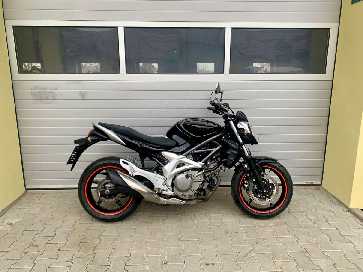 Suzuki SFV 650 Gladius