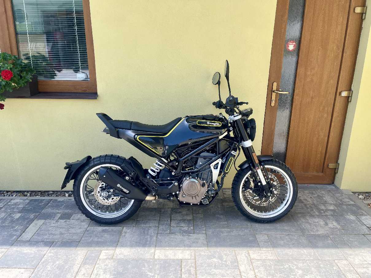 Husqvarna Svartpilen 401